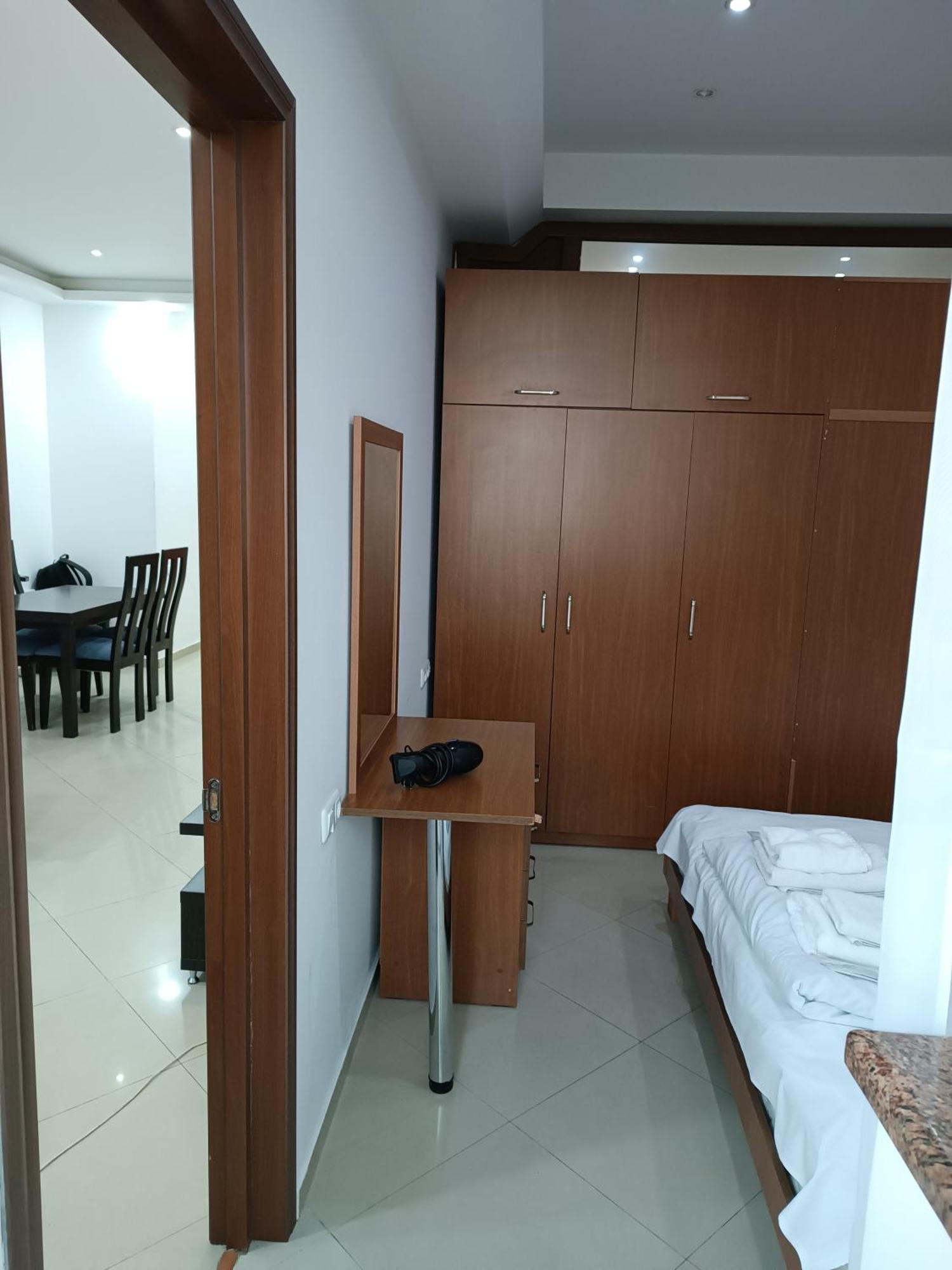 Rent Inn Yerevan On Sakharov Square Exterior foto